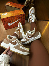 Carregar imagem no visualizador da galeria, Tênis Air Force - Marrom/Marrom