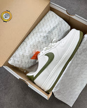 Carregar imagem no visualizador da galeria, Tênis Air Force - Branco & Verde Militar