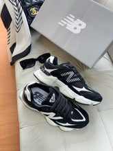 Carregar imagem no visualizador da galeria, New Balance 9060 - Preto/Branco