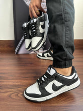 Carregar imagem no visualizador da galeria, Tênis Nike Dunk Low - Panda