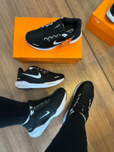 Carregar imagem no visualizador da galeria, Tênis Nike Air Zoom - Preto
