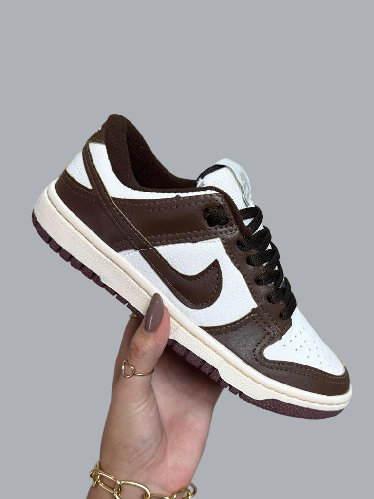 Tênis Nike Dunk Low  - Cacau