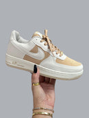 Tênis Nike Air Force - Areia/Nude