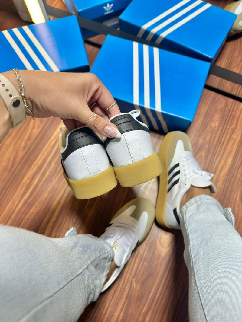 Tênis Adidas Sambae