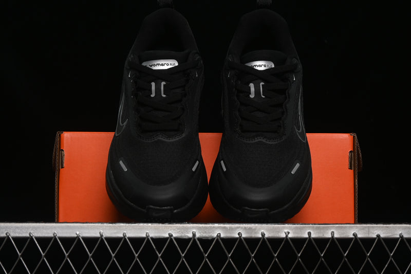 Nike Vomero Plus “Black”
