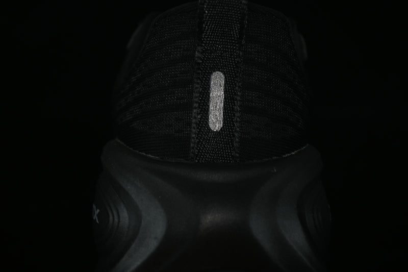 Nike Vomero Plus “Black”