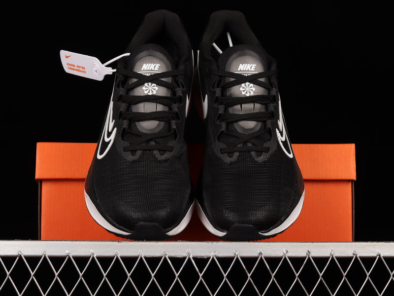 Nike Zoom Fly 5 “Black / White”