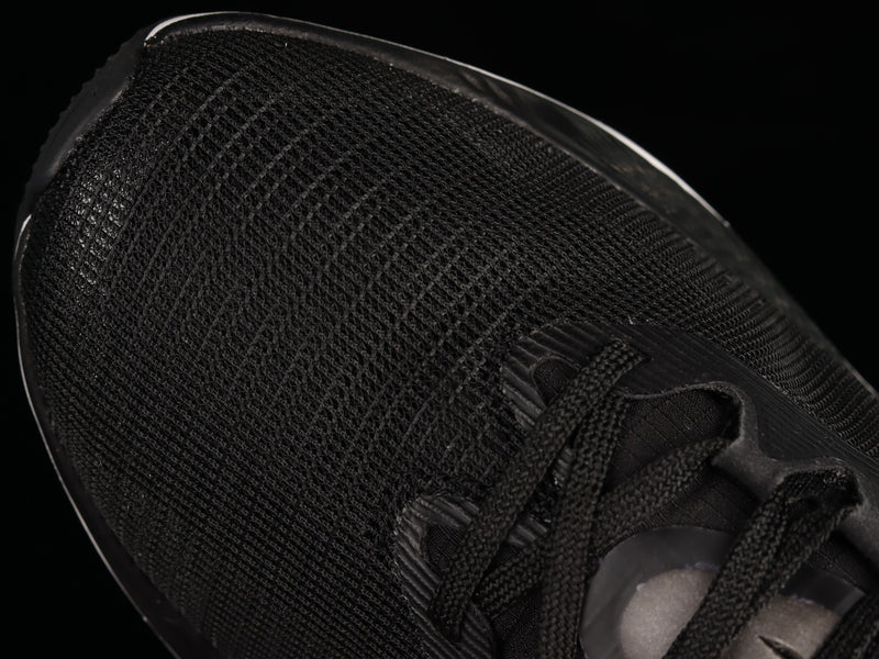 Nike Zoom Fly 5 “Black / White”