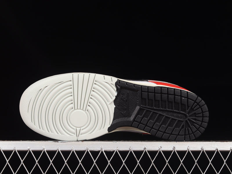 Nike Dunk Low  ''Chicago Split''