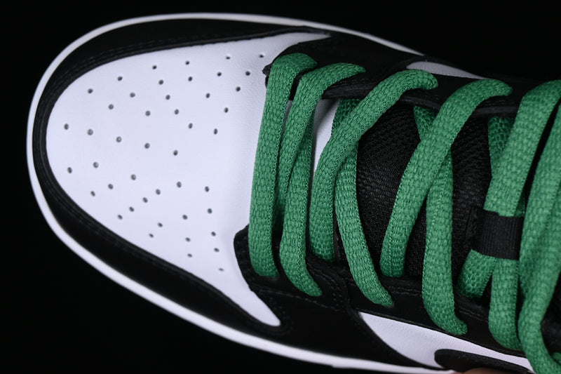 Nike Dunk Low “Classic Green”