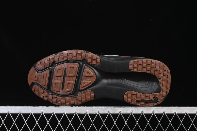 Nike Vomero 18 “Coffee Bean”