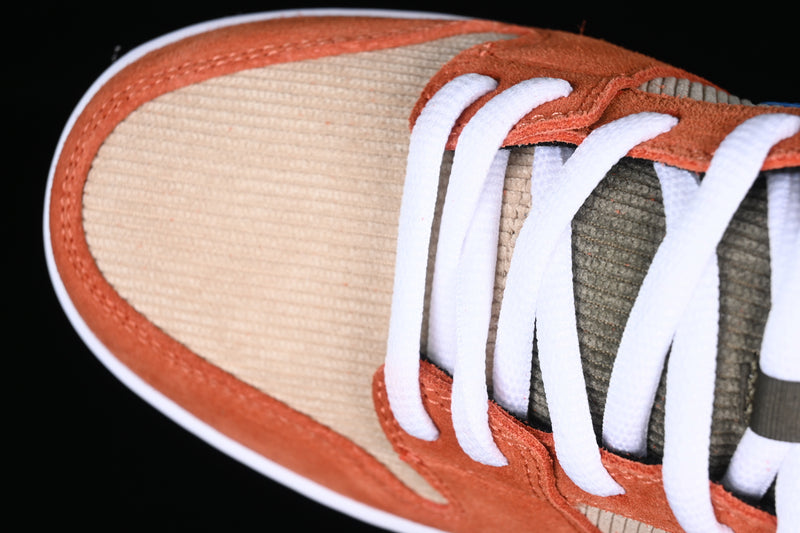 Nike Dunk Low “Corduroy Dusty Peach”