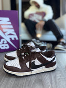Nike SB Dunk Low – Marrom & Preto