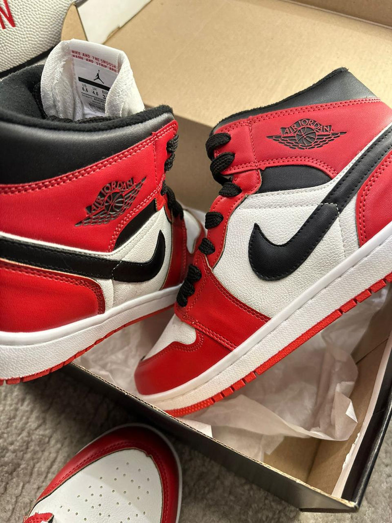 Tênis Nike Jordan 1 - Vermelho