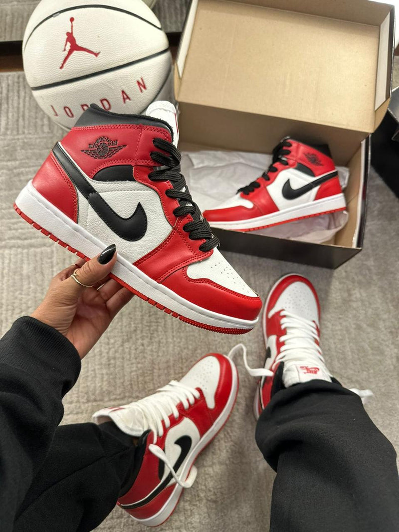 Tênis Nike Jordan 1 - Vermelho