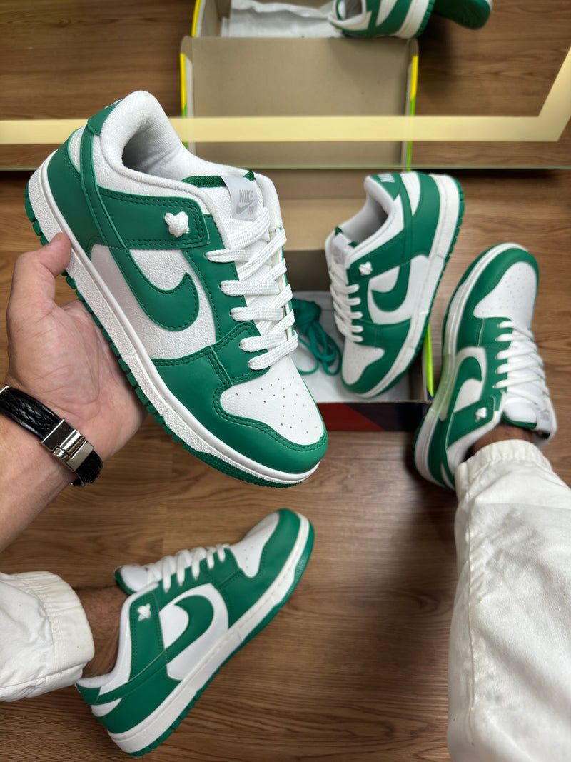 Tênis Nike DUNK Low  Green