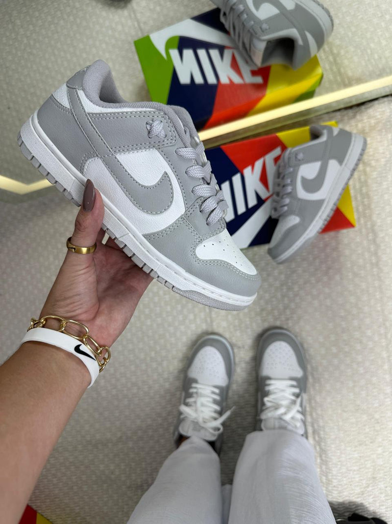 Tênis Nike DUNK Low