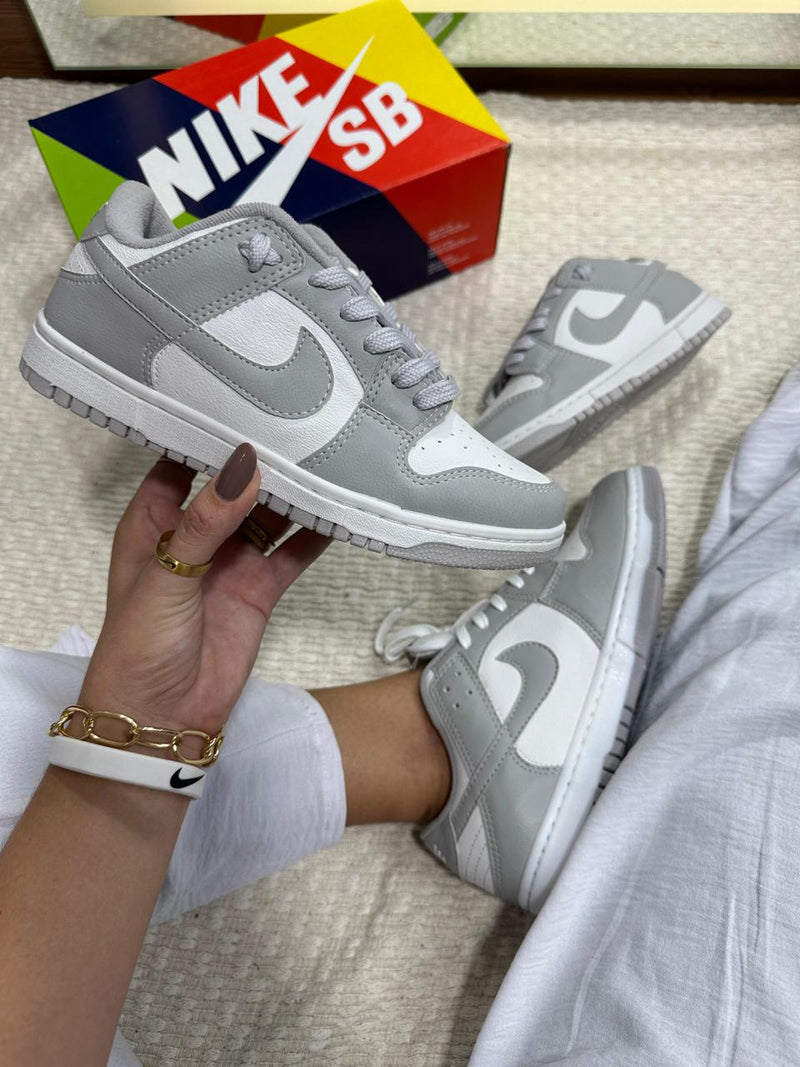 Tênis Nike DUNK Low