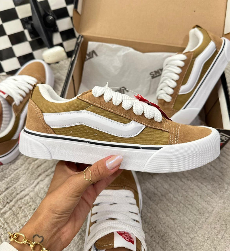 Tênis Vans KNU- Caramelo