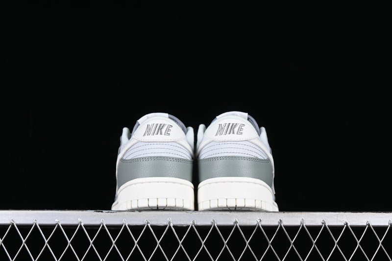 Nike Dunk Low “Mica Green”