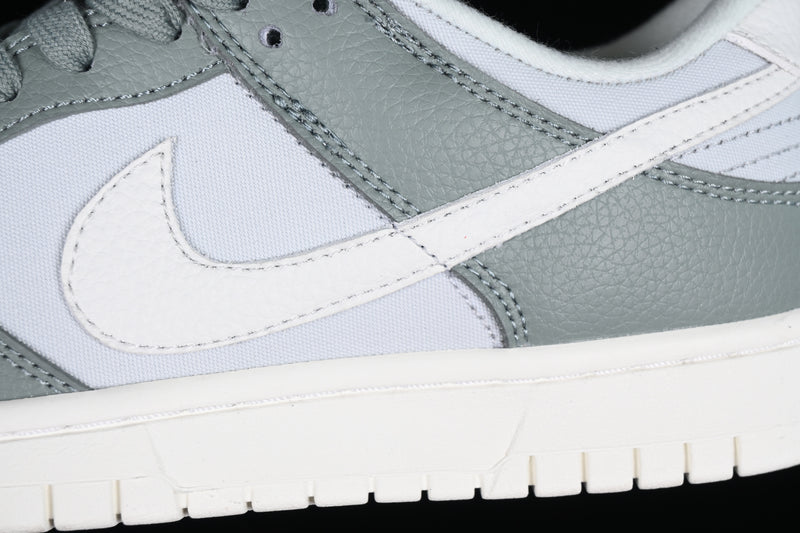 Nike Dunk Low “Mica Green”