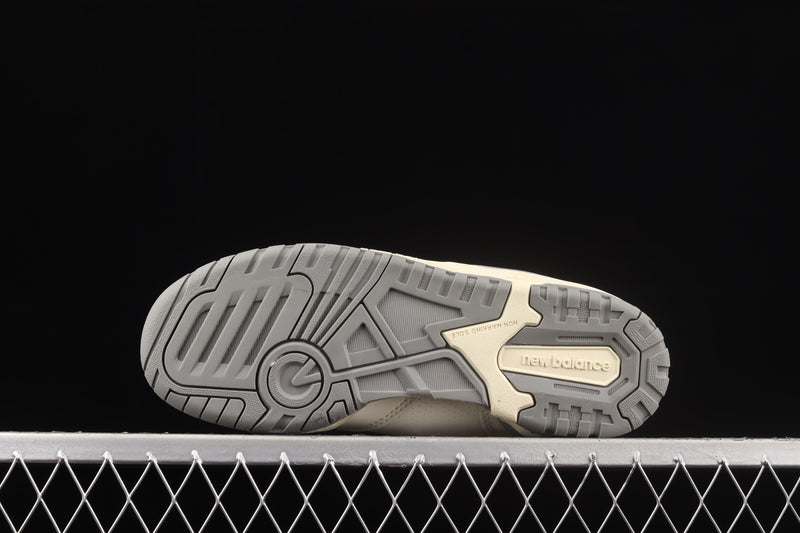 New Balance 550 Grey