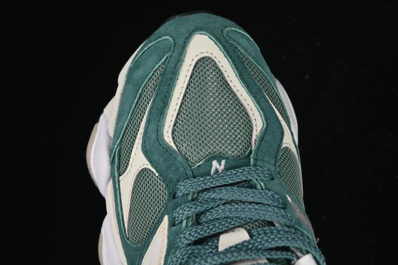 New Balance 9060 – Spruce White