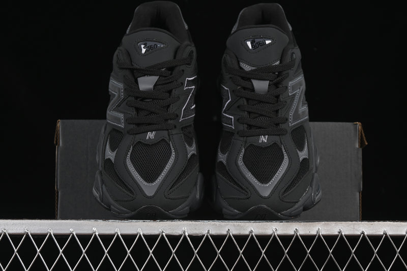 New Balance 9060 – Black Cement