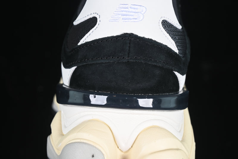 New Balance 9060 – Black White