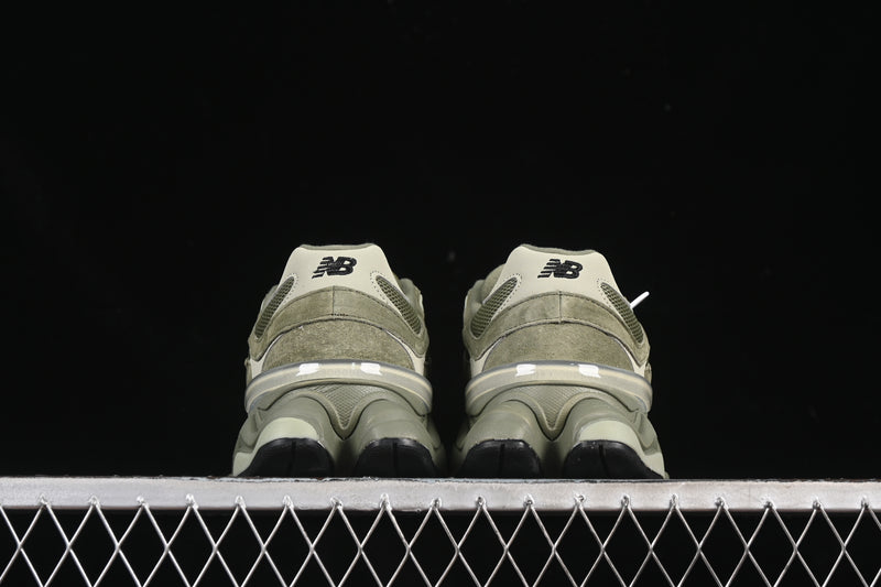 New Balance 9060 – Moss Green