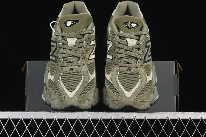 New Balance 9060 – Moss Green