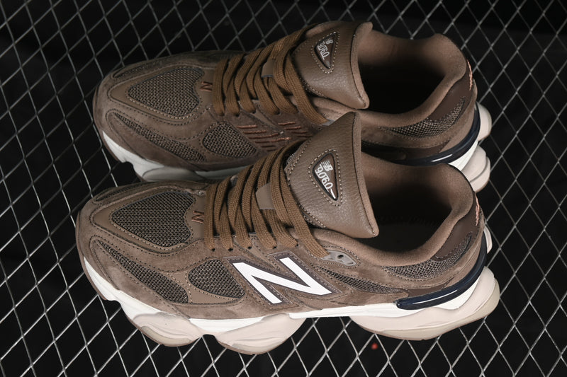 New Balance 9060 – Mushroom Brown