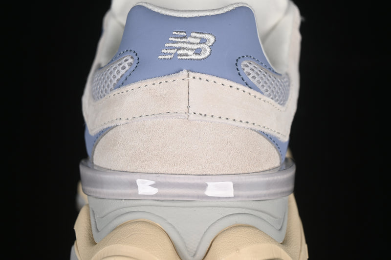 New Balance 9060 – Pearl Grey Linen