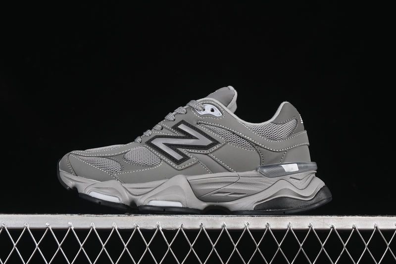 New Balance 9060 – Team Away Grey