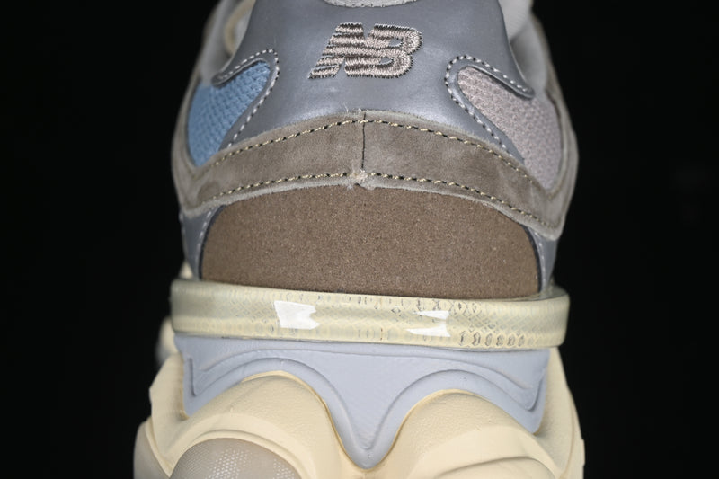 New Balance 9060 – Mushroom