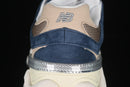 New Balance 9060 – Navy Mushroom