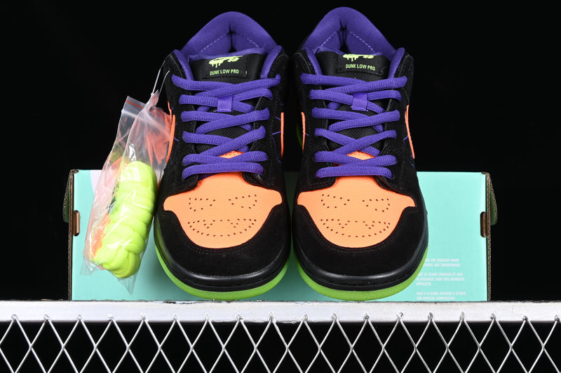 Nike Dunk Low “Night of Mischief Halloween”
