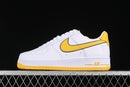 Nike Air Force 1 Low Retro QS Kobe Bryant "Branco/Varsity Maize"