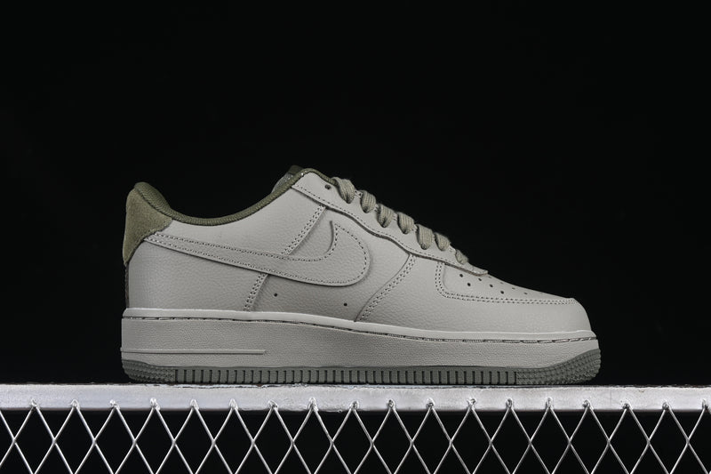 Nike Air Force 1 Low '07 LV8 "Light Army Clair Militaire"