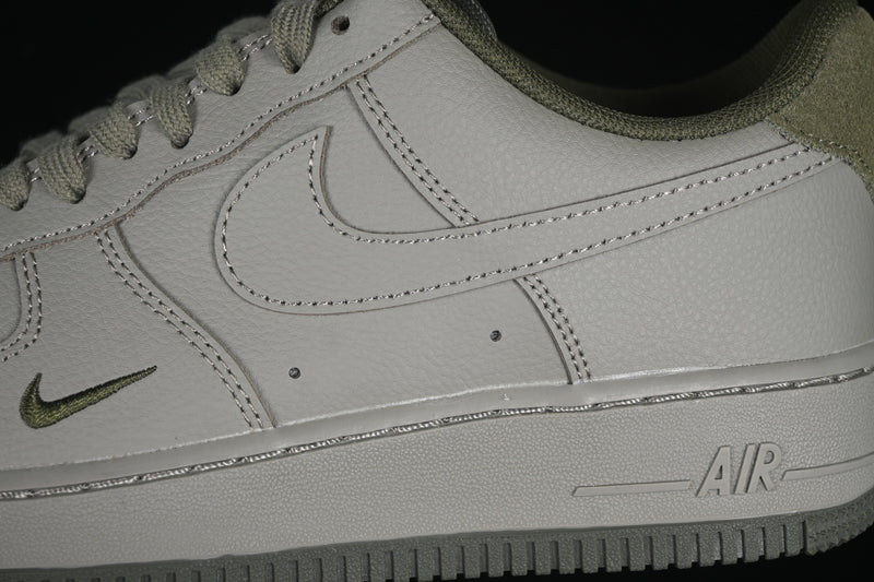Nike Air Force 1 Low '07 LV8 "Light Army Clair Militaire"