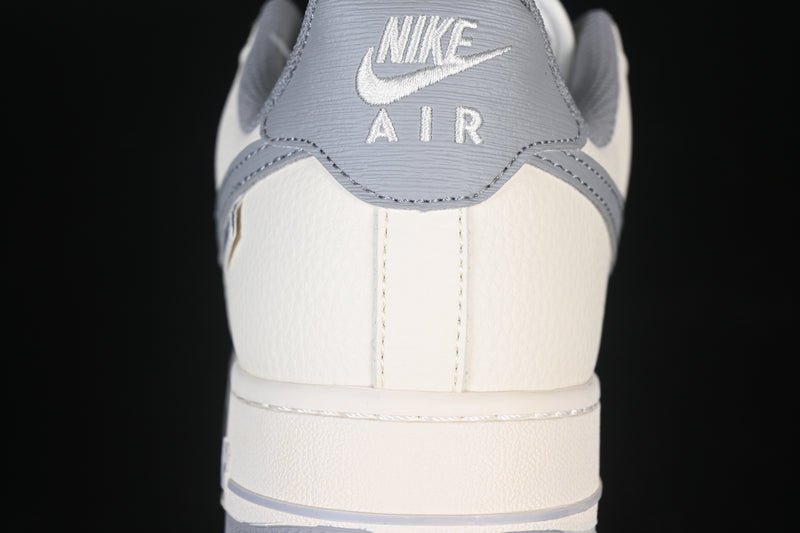 Nike Air Force 1 '07 - Beige Grey