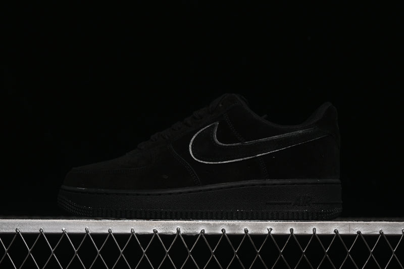 Nike Air Force 1 '07 "Black Noir"