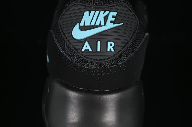 Nike Air Max 90 “Black Anthracite Aurora Green”