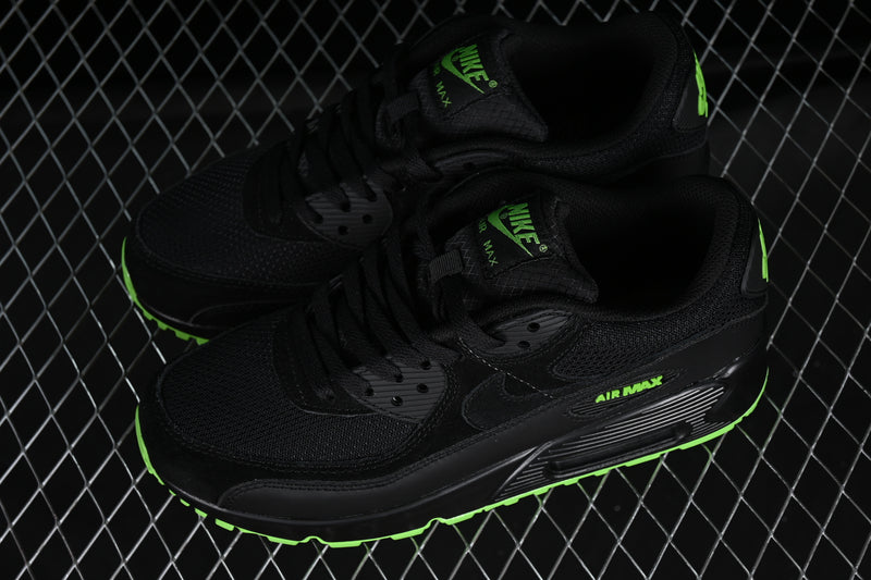 Nike Air Max 90 “Black Chlorophyll”