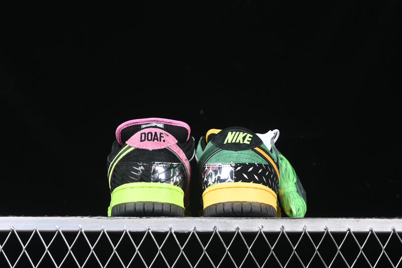 Nike Dunk Low “What the Duck – University of Oregon PE”