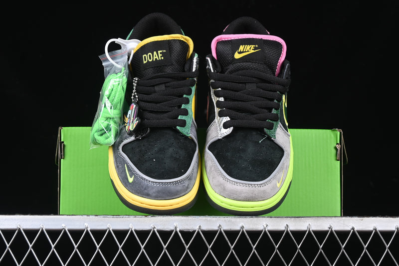 Nike Dunk Low “What the Duck – University of Oregon PE”