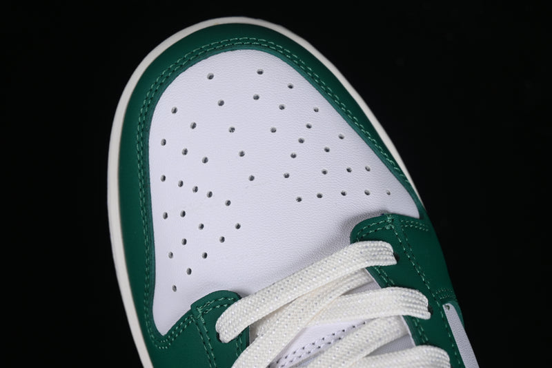 Nike Dunk Low “Gorge Green / Deep Royal Blue”