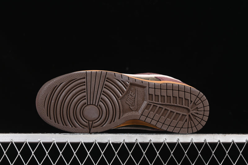 Nike Dunk Low “Love & Peace”