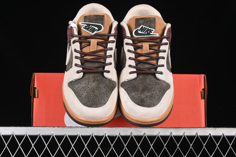 Nike Dunk Low “Love & Peace”