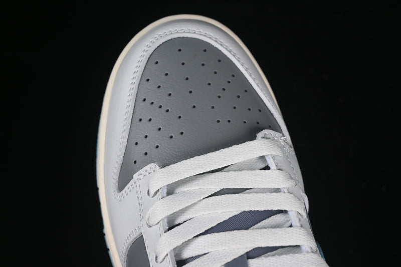 Nike Dunk Low Retro “Photon Dust Denim Turquoise”